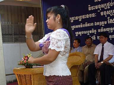 Veasna, a sign language interpreter