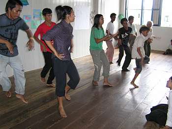 A deaf dance group